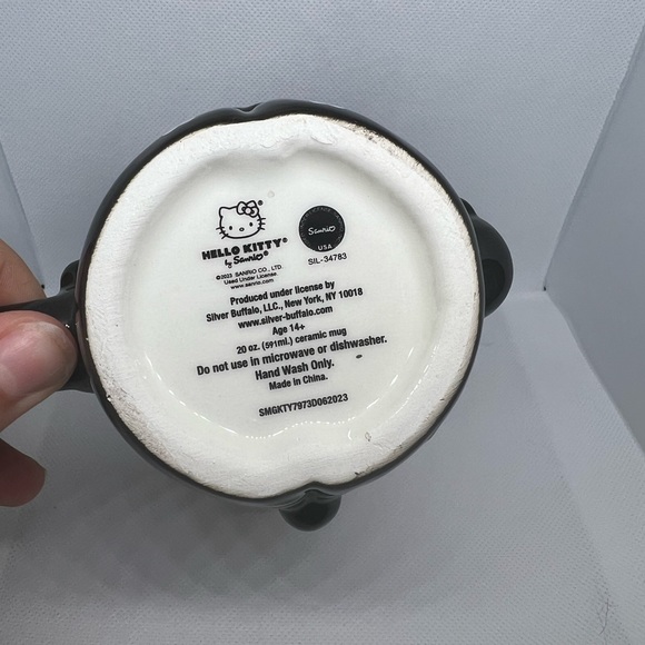 Hello Kitty skeleton Halloween Mug 2023 - Picture 4 of 4